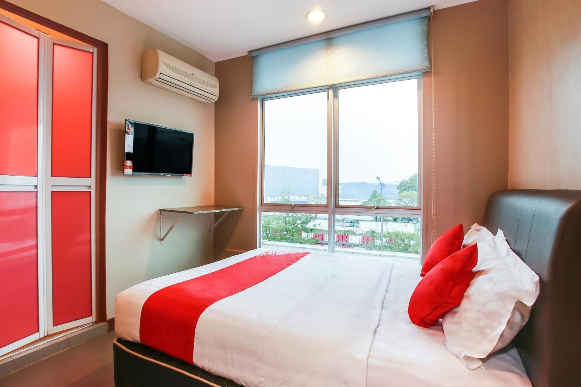 Oyo 90282 Hotel Taj Inn, Seksyen 7 Shah Alam Exterior photo