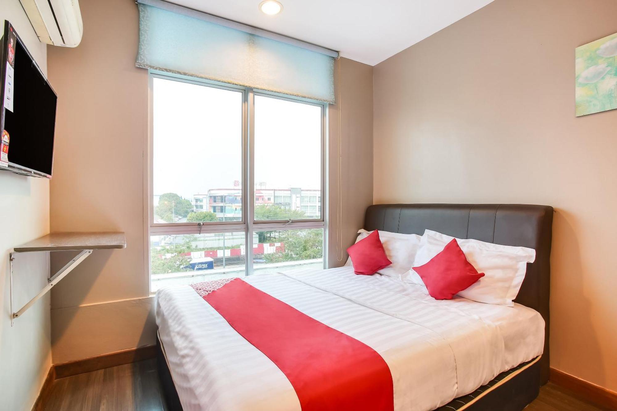 Oyo 90282 Hotel Taj Inn, Seksyen 7 Shah Alam Exterior photo